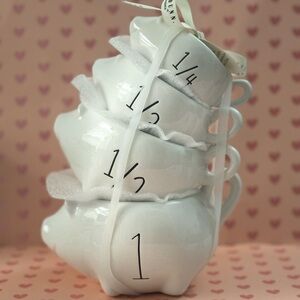 Rae Dunn Pig Measuring Cups Set